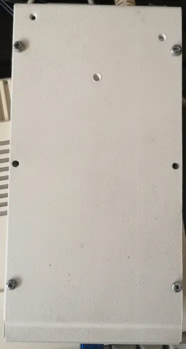 External 3.5" floppy drive for the Commodore Amiga - underside missing feet